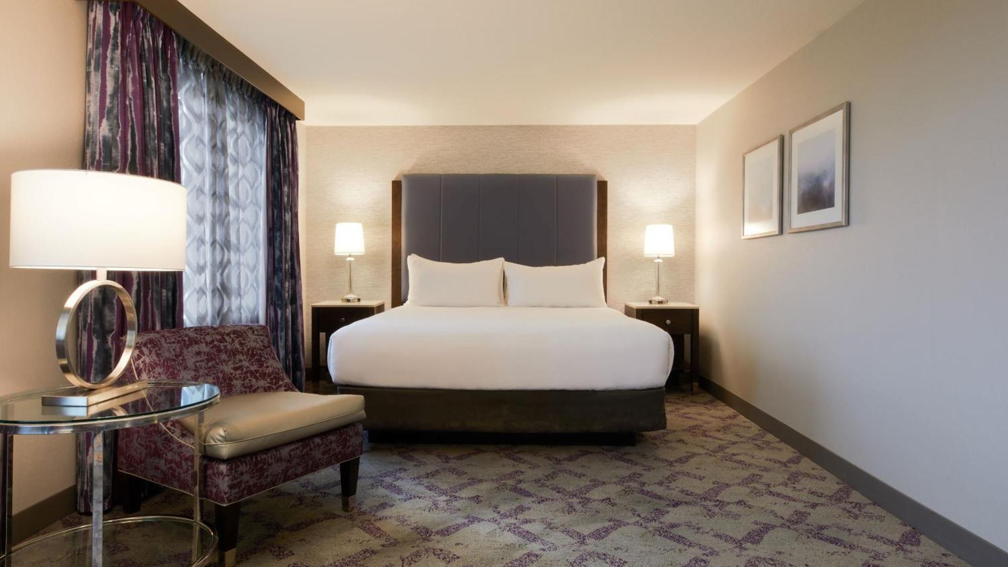 Silver Legacy Casino At The Row Resort Reno